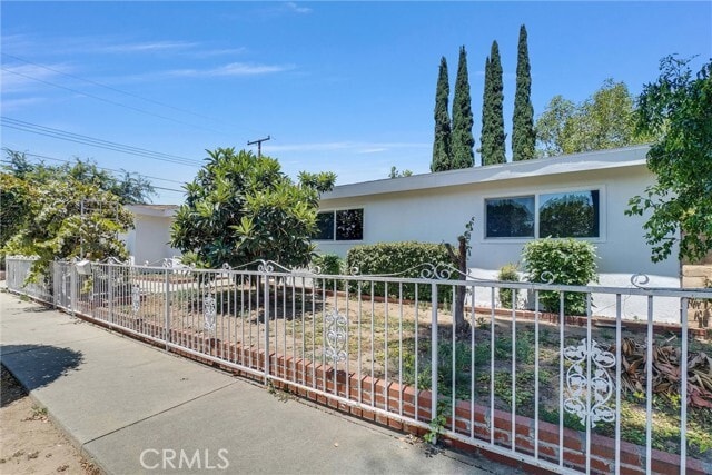 Building Photo - 18515 Los Machos Dr