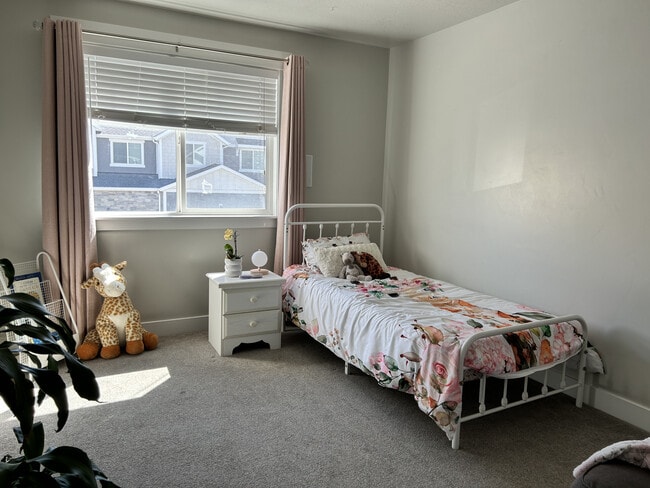 Building Photo - 15380 S Skyraider Ln