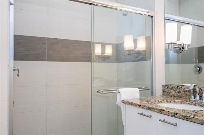 Building Photo - 1615 Retreat Cir