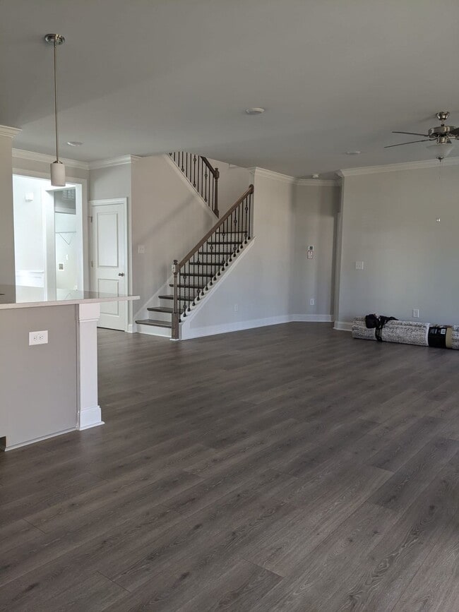Building Photo - 2053 Spring Wind Rd