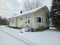 Building Photo - 2 Bedroom 1 Bath House for Rent Kent Ohio.