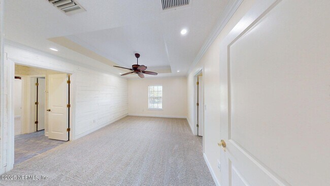 Building Photo - 5329 Clapboard Creek Dr