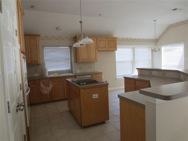 Building Photo - 6312 Parkside Dr