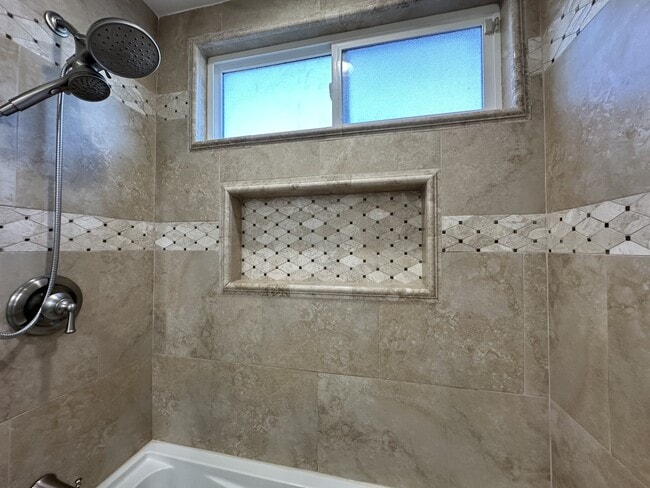 Building Photo - 4611 Harrison St