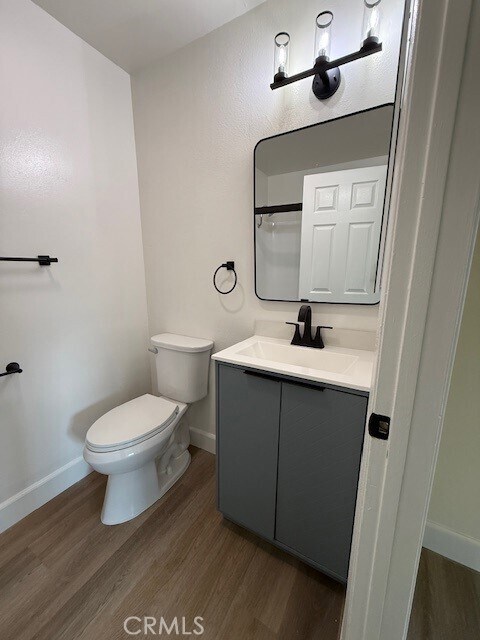 Building Photo - 1016 Cabrillo Park Dr