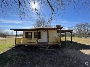 Building Photo - 514 Ruddy St