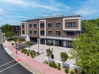 Building Photo - 450 Springfield Ave