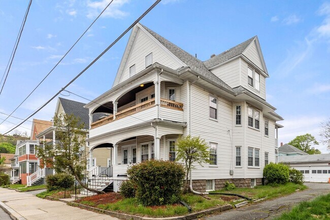 Building Photo - 34-36-36 Springdale St