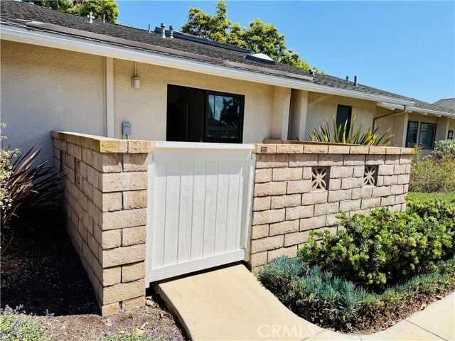 Building Photo - 8933 Modesto Cir