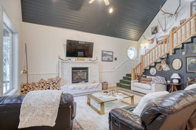 Building Photo - 3627 Bills Loop Rd