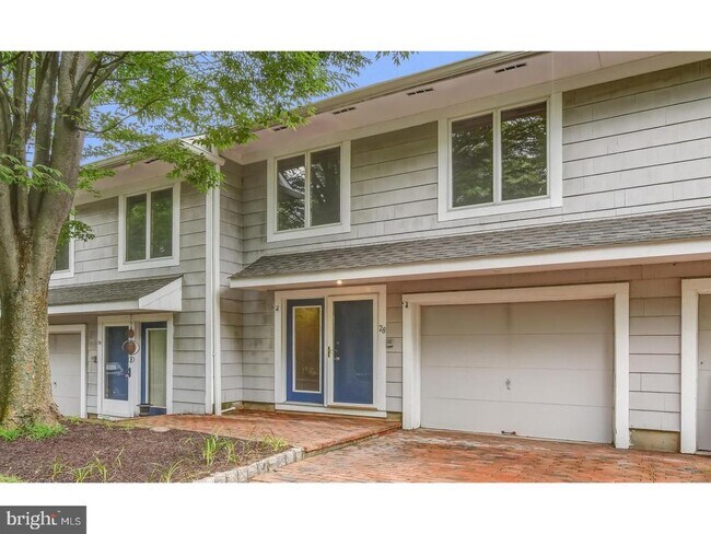 Building Photo - 28 Mountain Ave