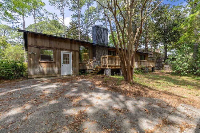 Building Photo - 3-Bedroom, 2-Bath with Den in Spanish Fort Estates