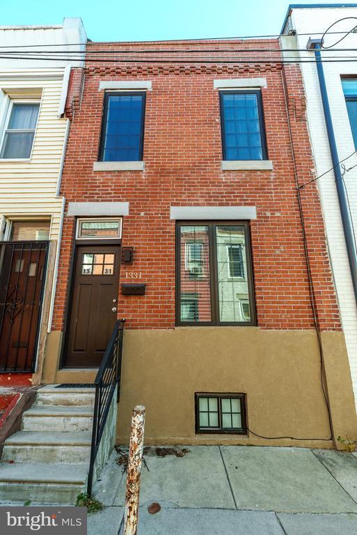 Building Photo - 1331 S Dover St