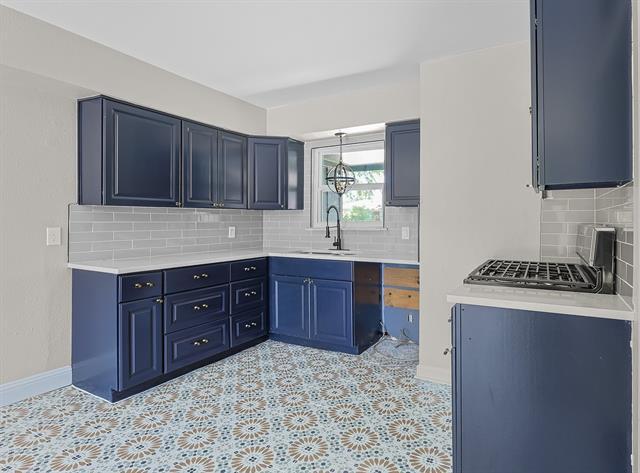 Building Photo - 3520 Sidney Dr