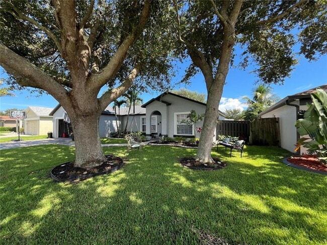Building Photo - 755 Triple Crown Ln