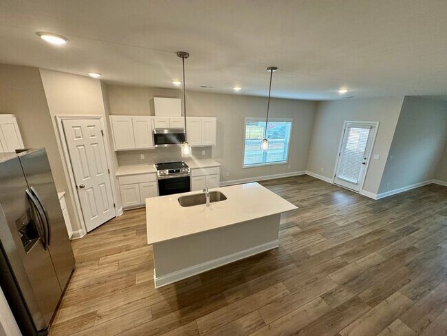 Building Photo - New Construction and over 3,500 of square footage!