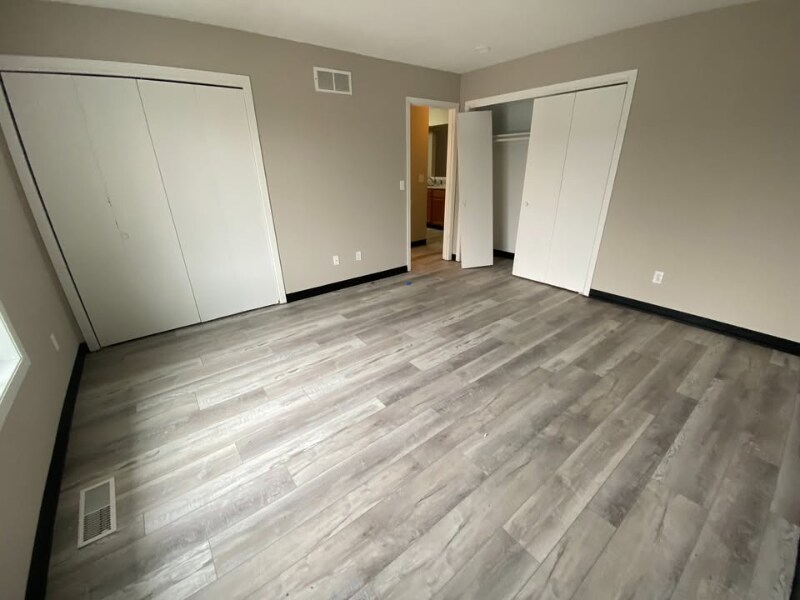 Building Photo - 924 23rd Ave