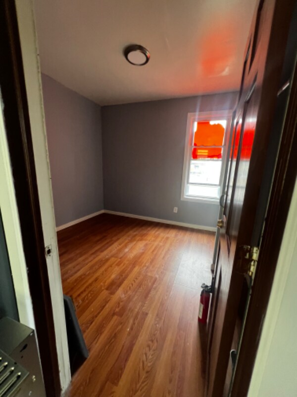 Building Photo - 212 Myrtle Ave