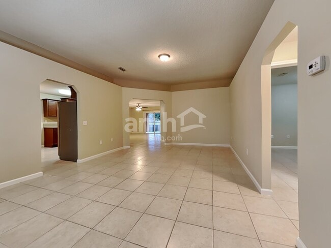 Building Photo - 72 Twin Lakes Drive