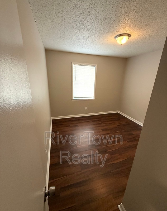 Building Photo - 4070 Kerwin Dr