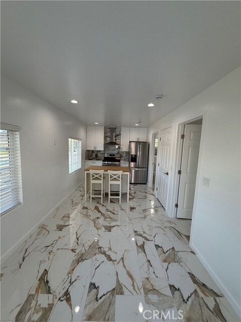 Building Photo - 7476 Brookside