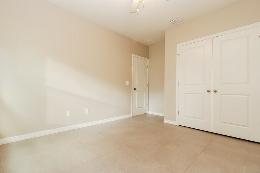 Building Photo - 1307 Banbridge Drive