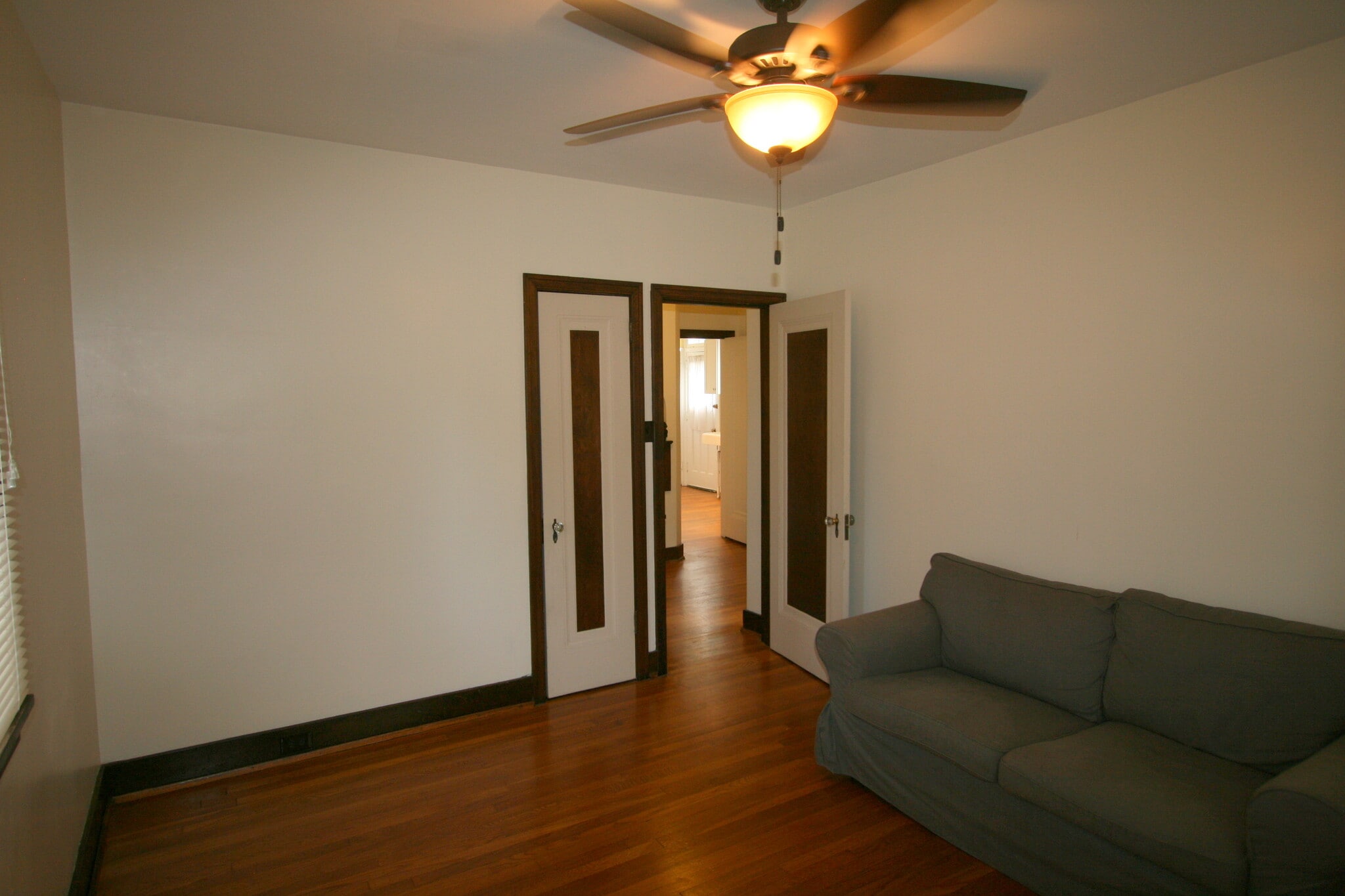 Right Bedroom - 328 S Aiken Ave
