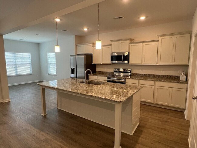 Building Photo - 1139 Bluecreek Cir