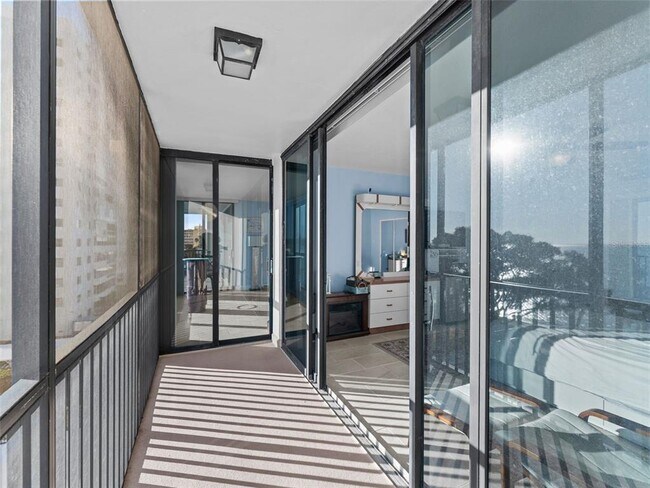 Building Photo - 7100 Sunshine Skyway Ln S