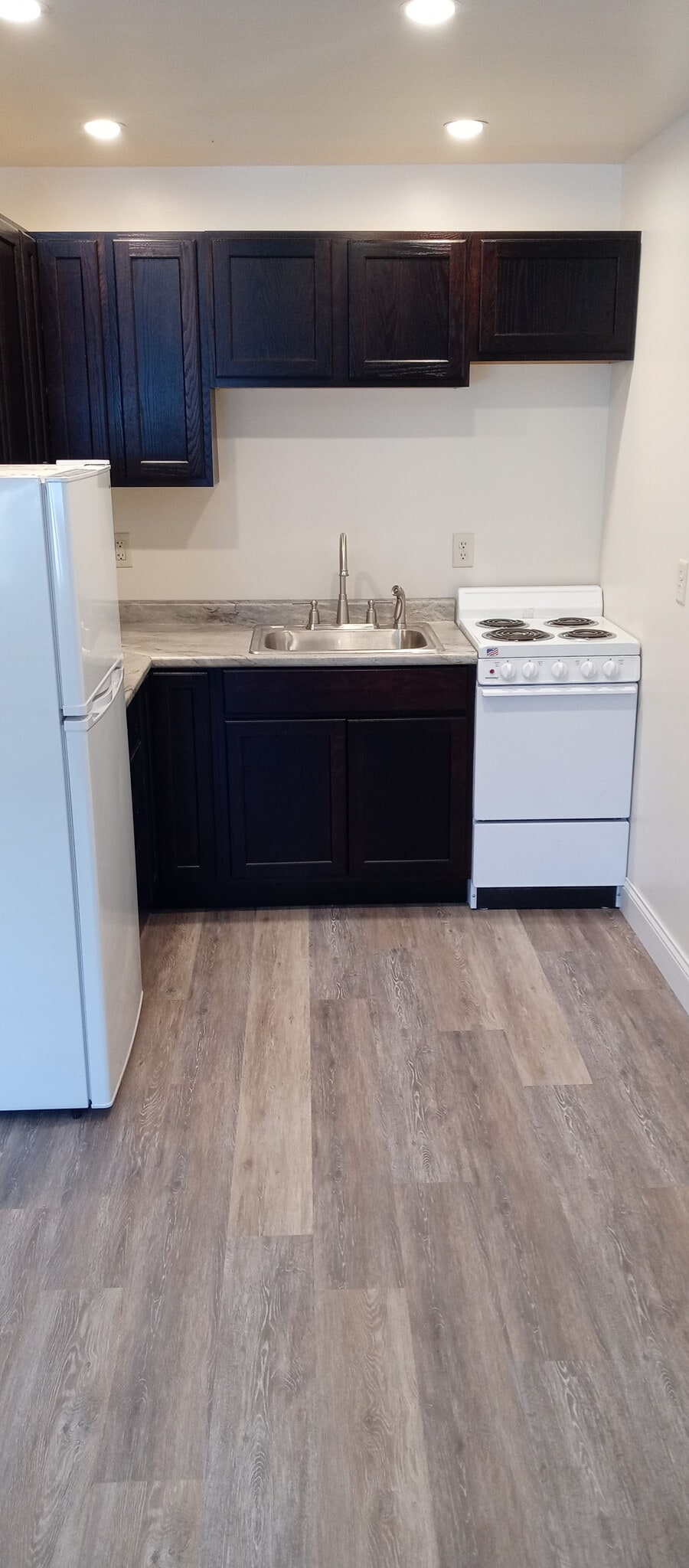 KItchen - 56464 Ash Rd