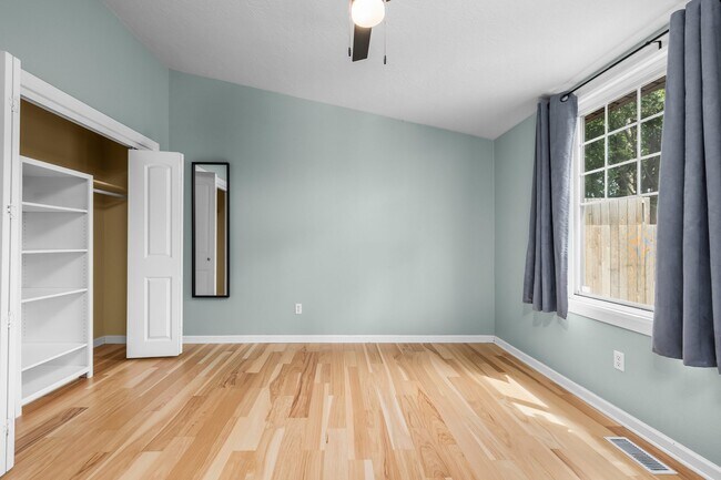 Building Photo - 436 E 1700 S