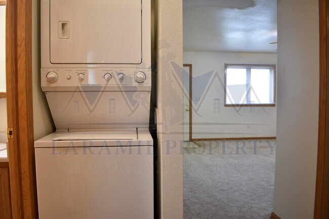 Building Photo - 519 S Colorado Ave