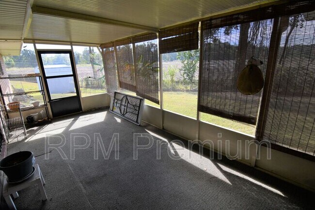 Building Photo - 7720 Kings Hill Ave