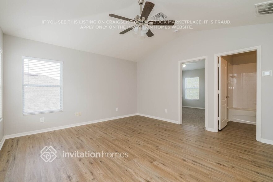 Building Photo - 16738 Fairbolt Way
