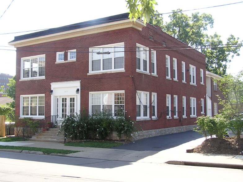 Building Photo - 228 Lexington Ave