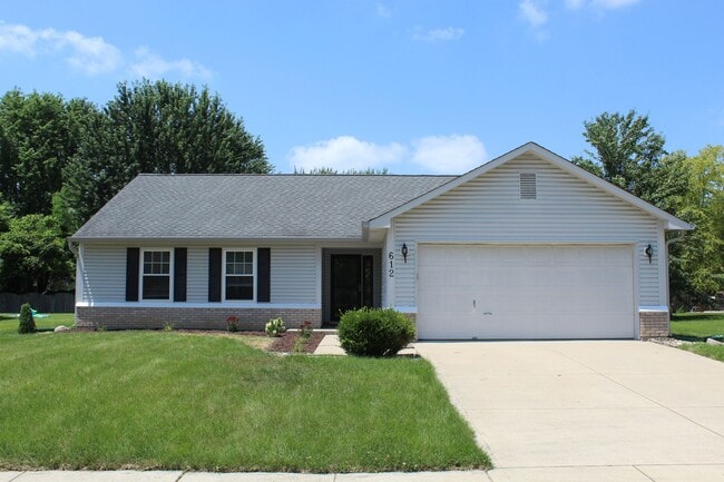 Building Photo - Cute Ranch Home in a great Avon Neighborhood!