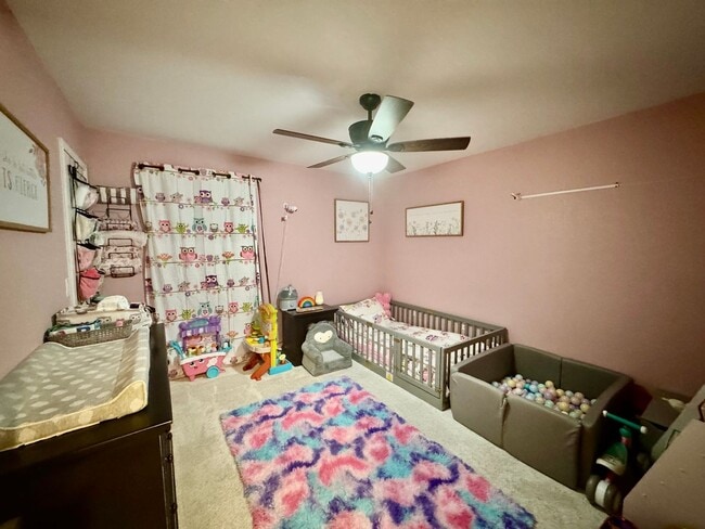 Building Photo - 3313 Northglen Dr