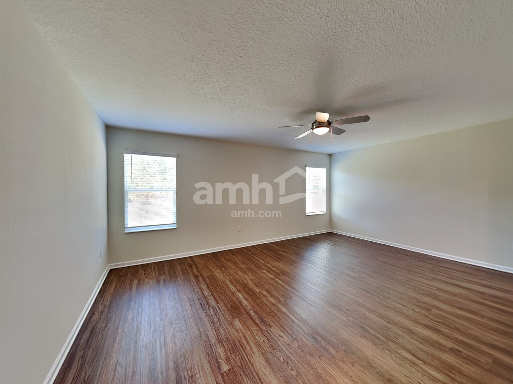 Building Photo - 4365 Seven Canyons Dr