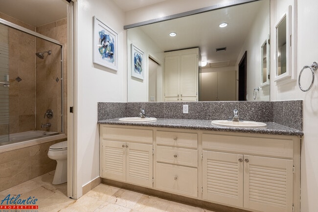 Building Photo - Beautiful Los Gatos Home | Remodeled | Ama...