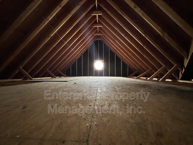 Building Photo - 2724 Green Turtle Trail