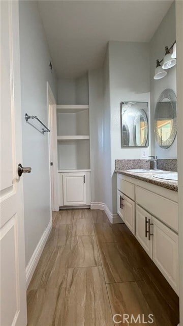 Building Photo - 47 Camarin St