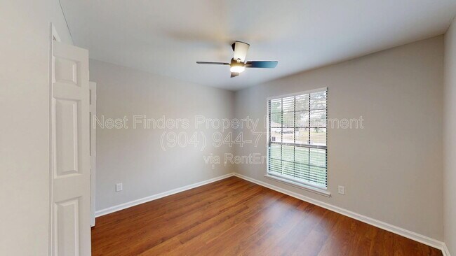 Building Photo - 1012 Dorwinion Dr