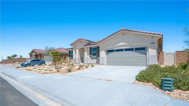Building Photo - 13925 Mesa View Dr