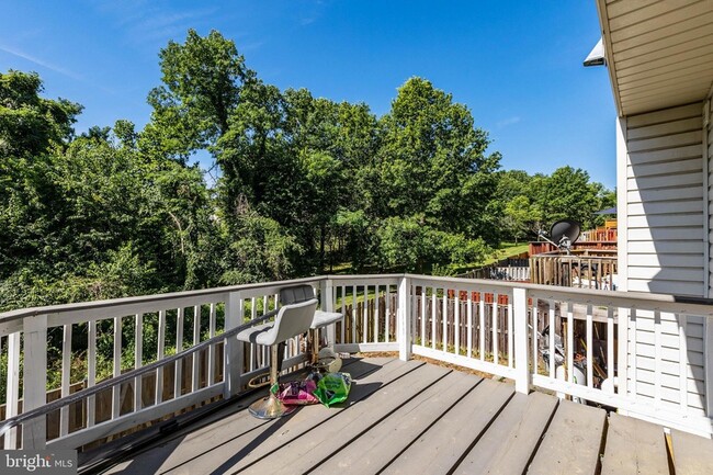 Building Photo - 8329 Founders Woods Way