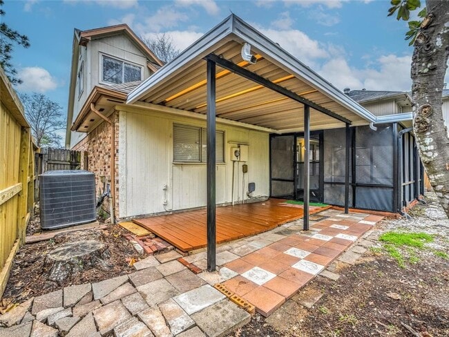 Building Photo - 12911 Careywood Dr