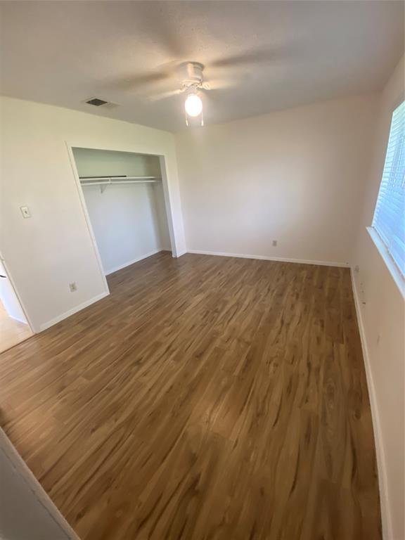 Building Photo - 2402 Dove Springs Dr