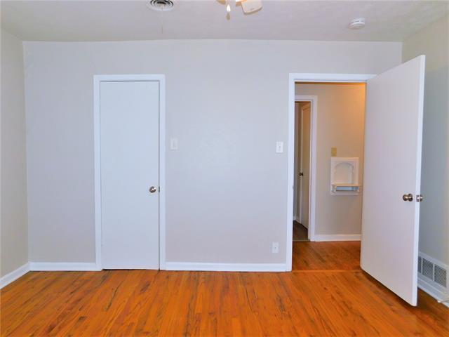 Building Photo - 1217 Clover Ln