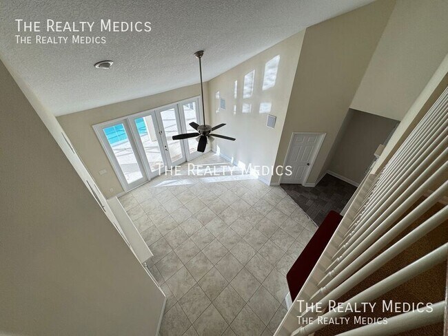 Building Photo - 2737 Scarborough Dr