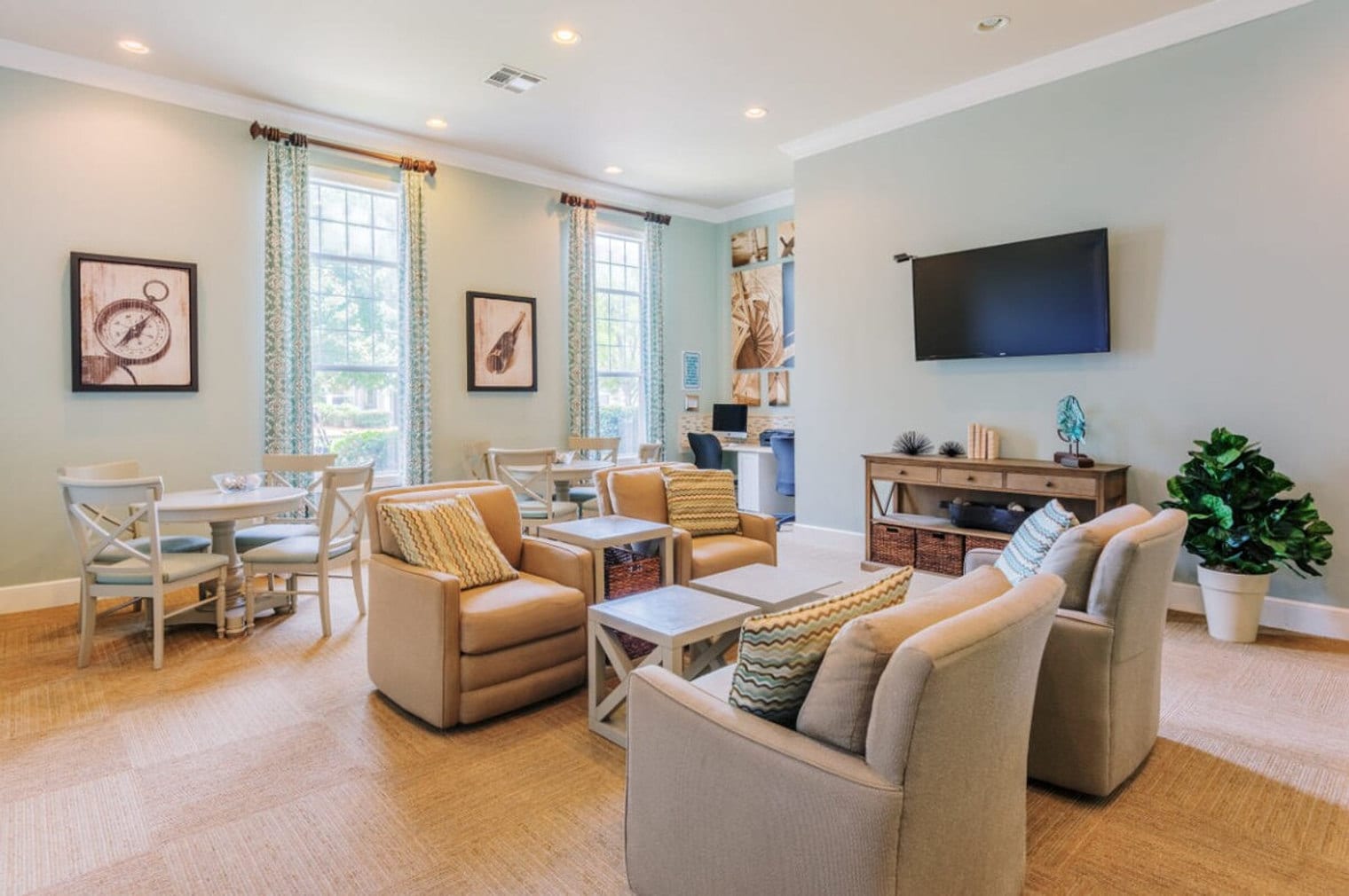 Building Photo - 920 Belle Point Dr