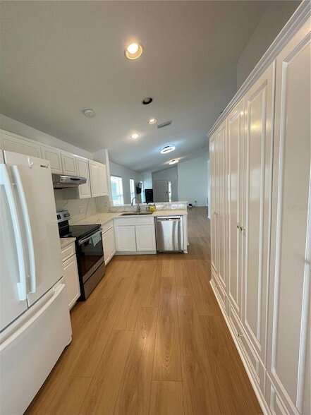 Building Photo - 5033 Prairie View Way